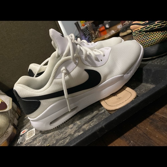 Men’s and women’s shoes - Picture 6 of 16